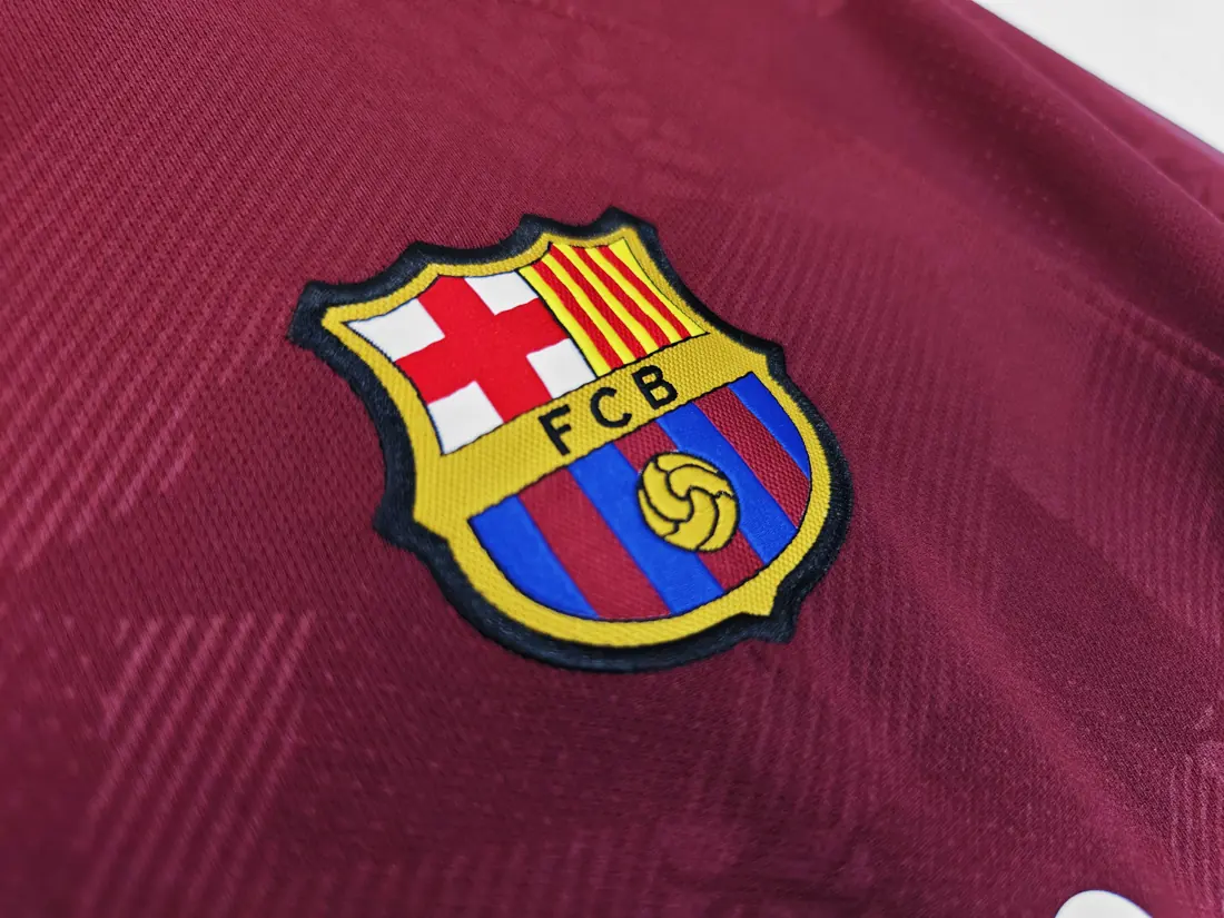 Foto 8 de Temporada 2017/18 Barcelona tercera equipación 5A