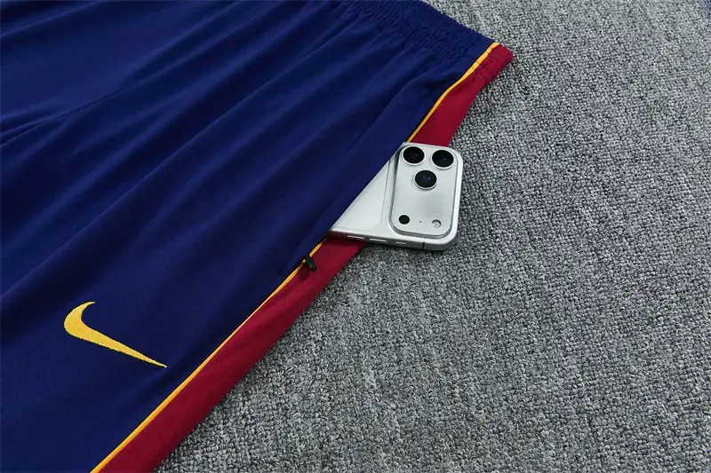 Foto 5 de Chándal · FC Barcelona · 26/27 · azul
