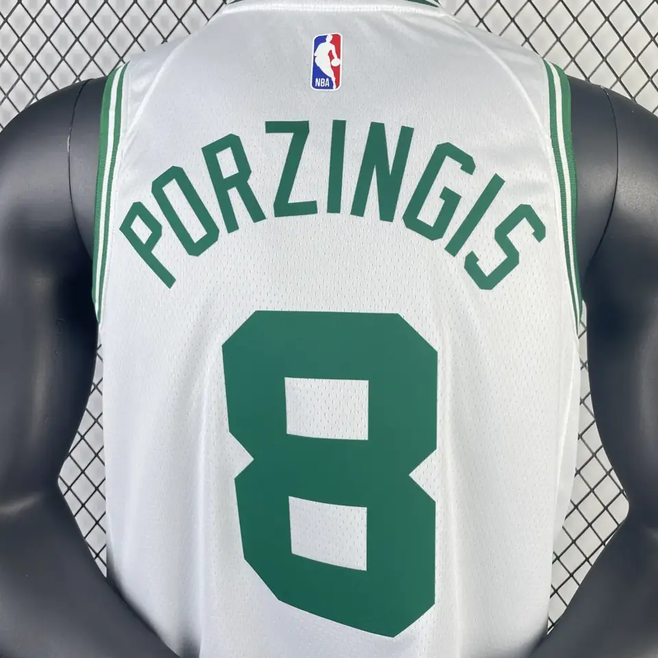 Foto 5 de Temporada 23 Celtics blanca n.º 8 Porzingis