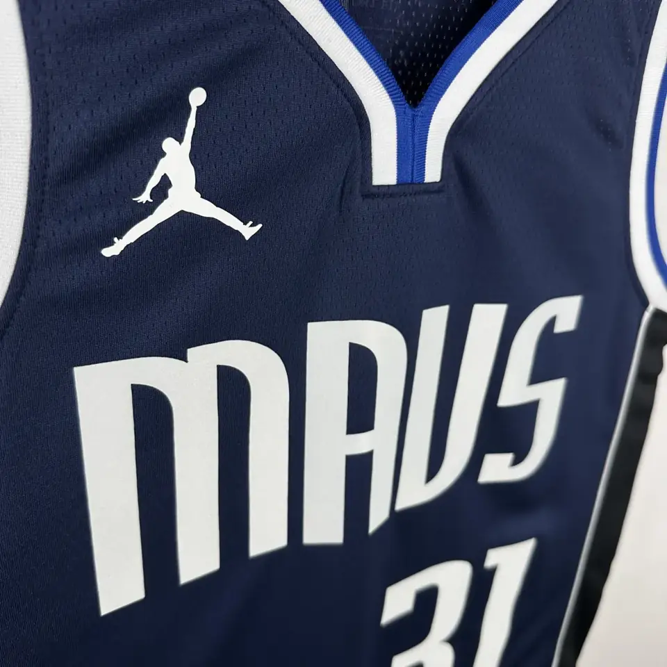 Foto 3 de Temporada 23 Mavericks Edición limitada Air Nº 31 Thompson