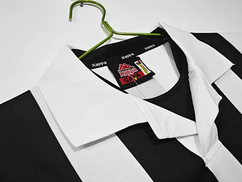 Foto 6 de Tallas SML, Temporada 1998/99 Juventus local retro camiseta 8A