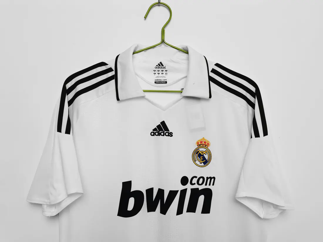 Foto 4 de Temporada 2008/09 Real Madrid local 8A