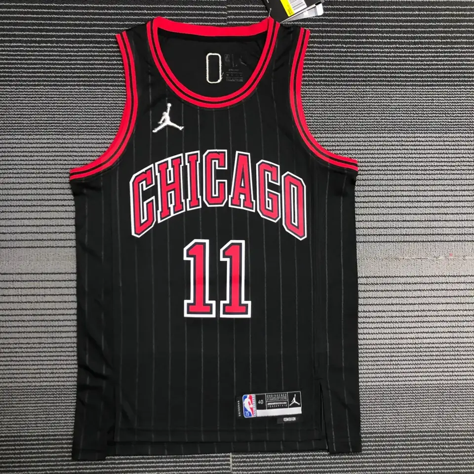 Foto 1 de 75 aniversario Bulls versión Jumpman n.º 11 DeRozan