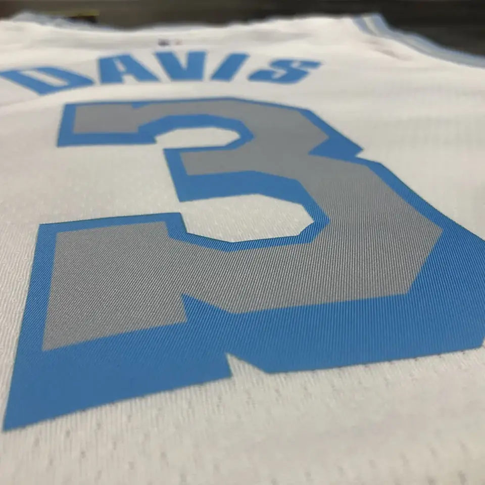 Foto 6 de Temporada 21 Los Angeles Lakers camiseta retro de cuello redondo edición limitada blanca n.º 3 Anthony Davis