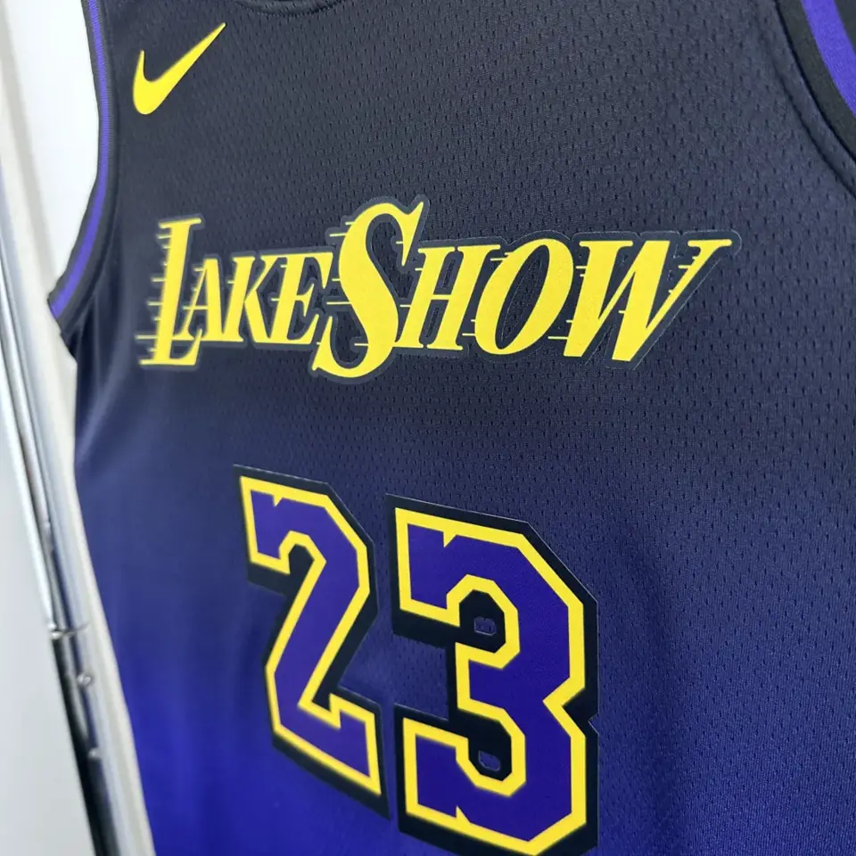 Foto 8 de temporada 25 Lakers City Edition nº 23 James