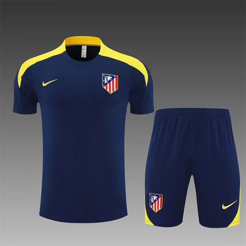 Foto 3 de Entrenamiento · Atlético de Madrid · 25/26 · azul