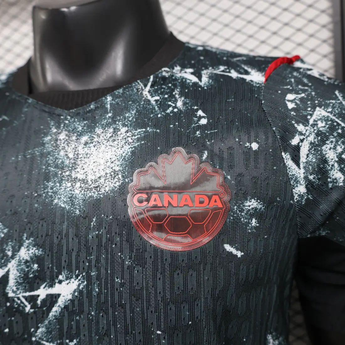 Foto 8 de Versión jugador 26/27 Canadá tercera S a 2XL