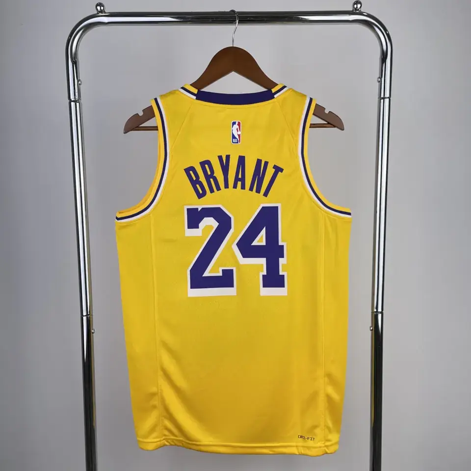 Foto 6 de Temporada 23 Los Angeles Lakers cuello redondo amarillo n.º 24 Kobe