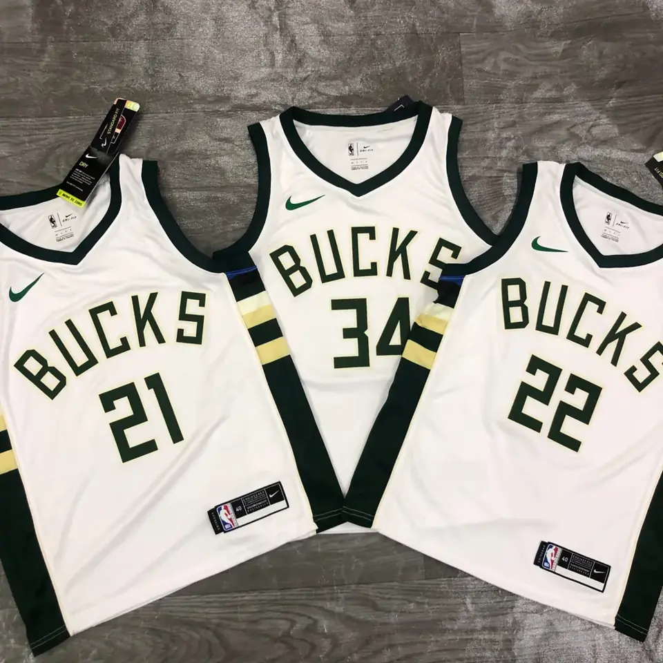 Foto 3 de Temporada 21 Bucks BUCKS local blanco nº 22 Middleton