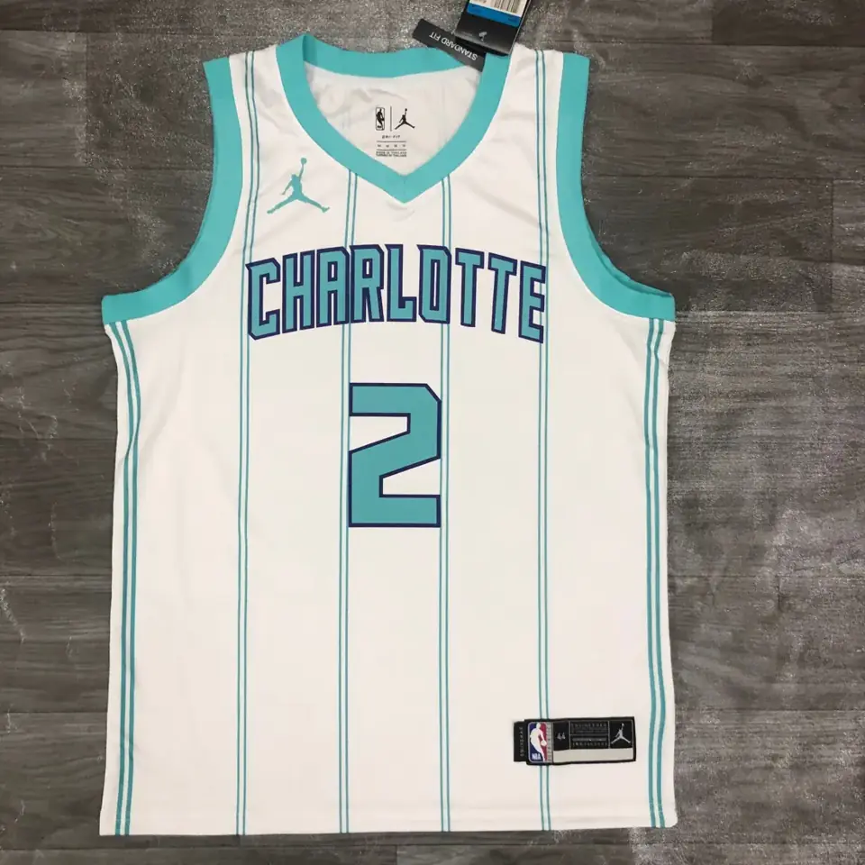Foto 1 de Temporada 20 Charlotte Hornets blanco nº 2 LaMelo Ball