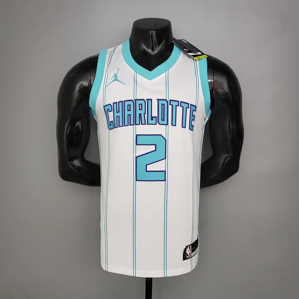 Foto 3 de Temporada 20 Charlotte Hornets blanco nº 2 LaMelo Ball