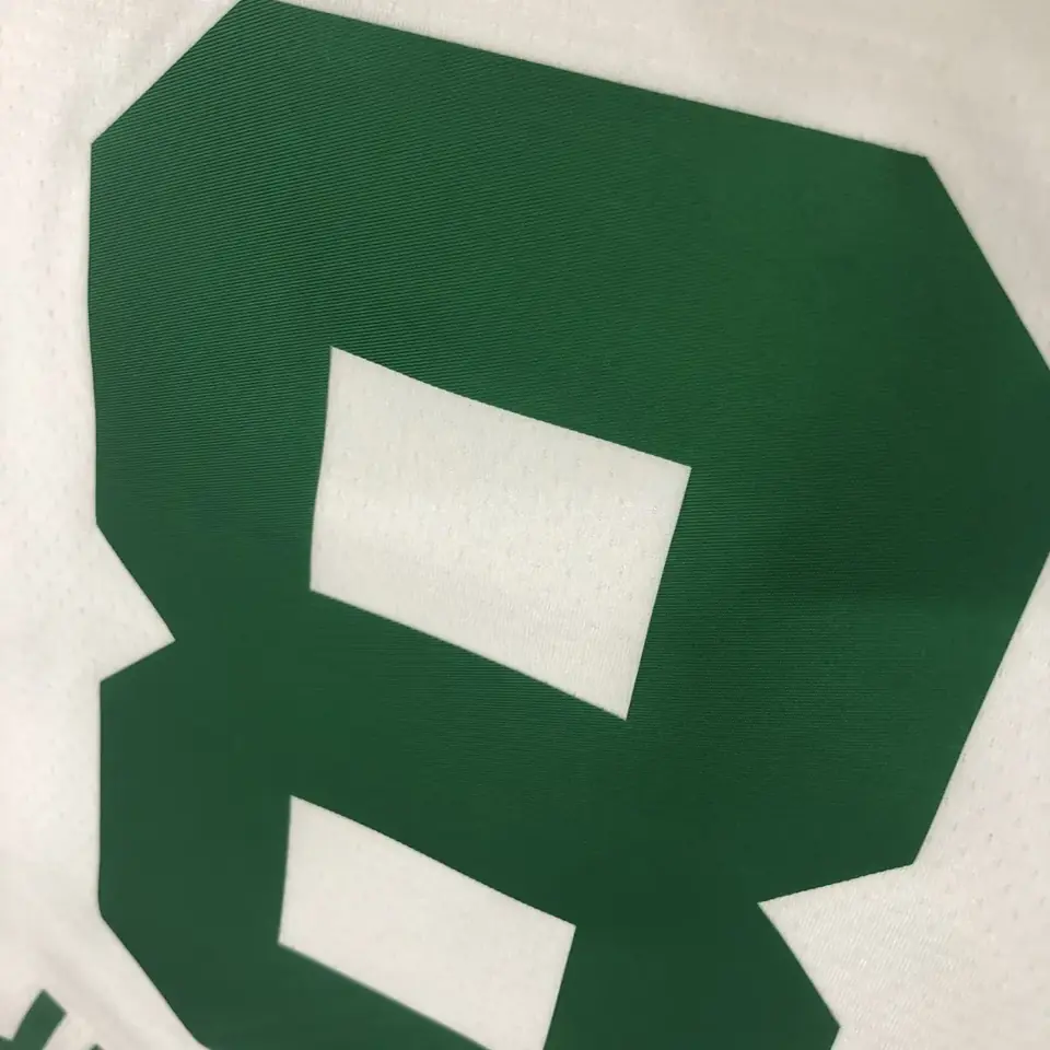 Foto 4 de Boston Celtics blanco retro (nº 8 Antoine Walker) (nº 8 Kemba Walker)
