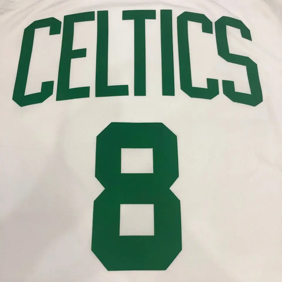 Foto 8 de Boston Celtics blanco retro (nº 8 Antoine Walker) (nº 8 Kemba Walker)