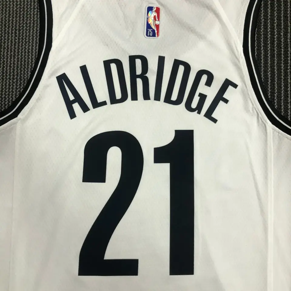 Foto 8 de 75 aniversario Nets blanco número 21 Aldridge