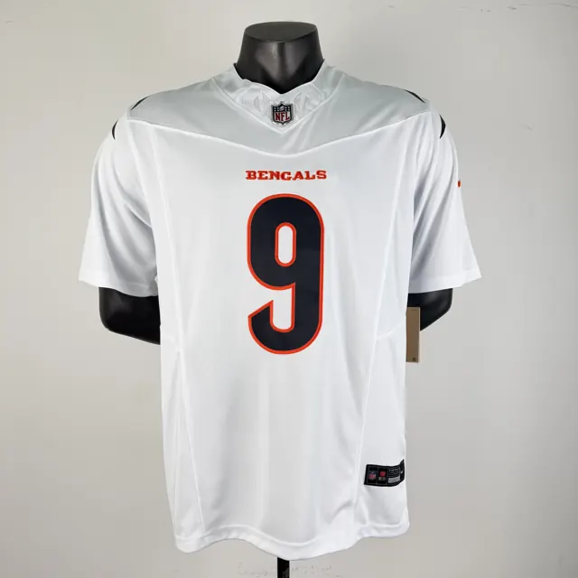 Cincinnati Bengals primera equipación